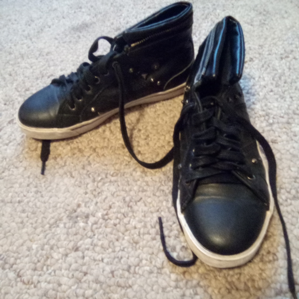 Black Skull Shoes